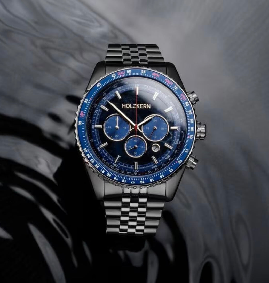 OPENHORIZON
BLAUER MARMOR & SILBER